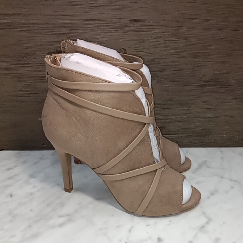 Journey Women's Samara Bootie Size 7 NEW Without Box